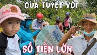 Cậu Bé Tý Hon tìm đến Mộ NSUT VŨ LINH”Số tiền lớn “Anh Ngọc trả lễ.