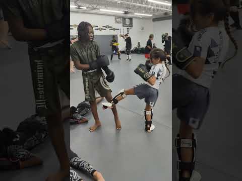 Thursday Night light Sparring #mma #pinellaspark #muaythai #kickboxing #fyp