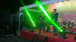 Fendi Kenali  Den Manjo Nyanyi Lagu Soro Sapo Hiburkan Peminat2 Di Perabot Bahagia Tunjung