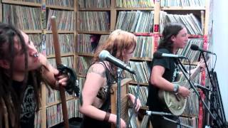 Video thumbnail of "Broken Bow - "No Earthlings" (A Fistful Of Vinyl sessions) on KXLU 88.9 FM Los Angeles"