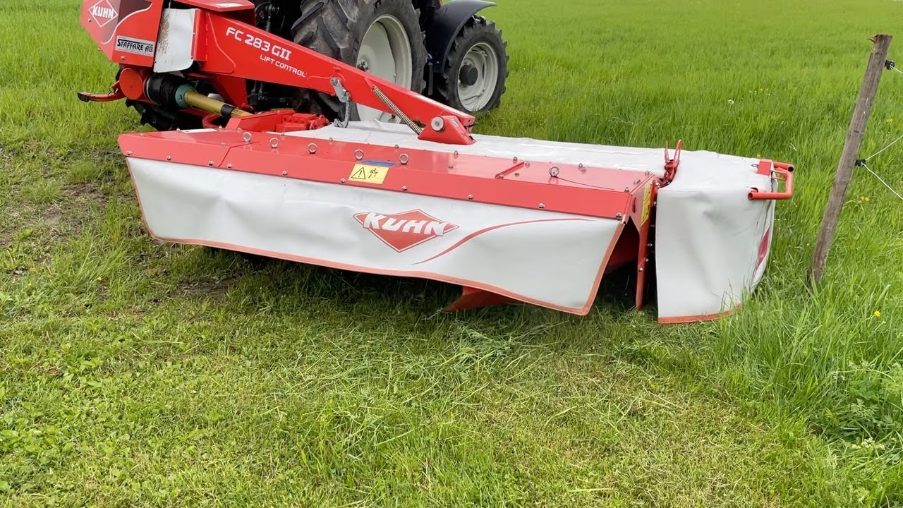 Köp Slåtterkross Kuhn FC283 Gll lift control på Klaravik