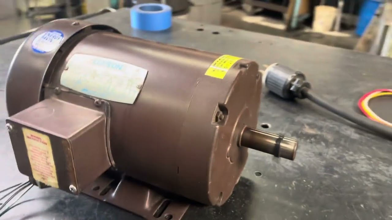 Leeson 1.5 HP Electric Motor 1740 RPM 230/460V F145T 145T