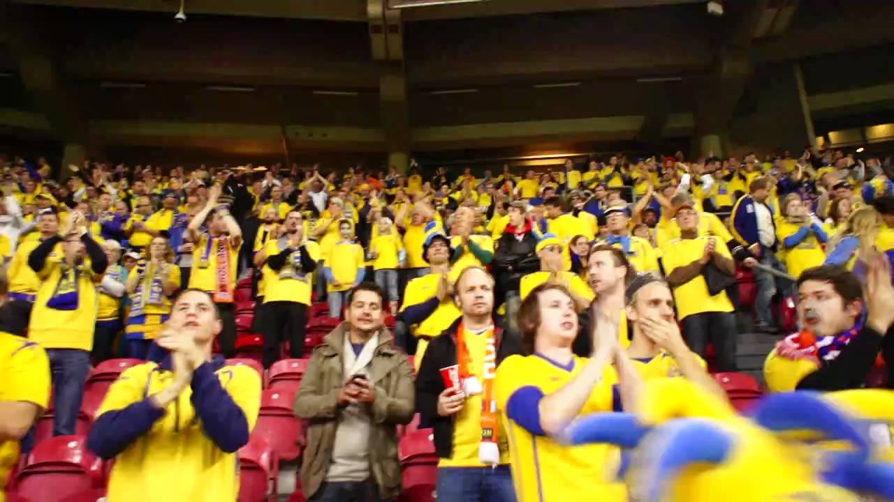 Svenska fans Holland-Sverige - YouTube
