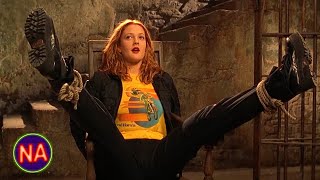 "Don’t take my lighter!" | Drew Barrymore Chair Fight Scene | Charlie’s Angels (2000) | Now Action