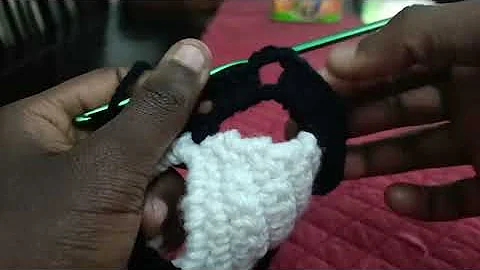 Learn to Crochet a Skull Granny Square