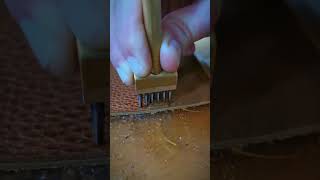 Making a luxurious leather wallet from Dollaro Walpier leather and milled brown leather