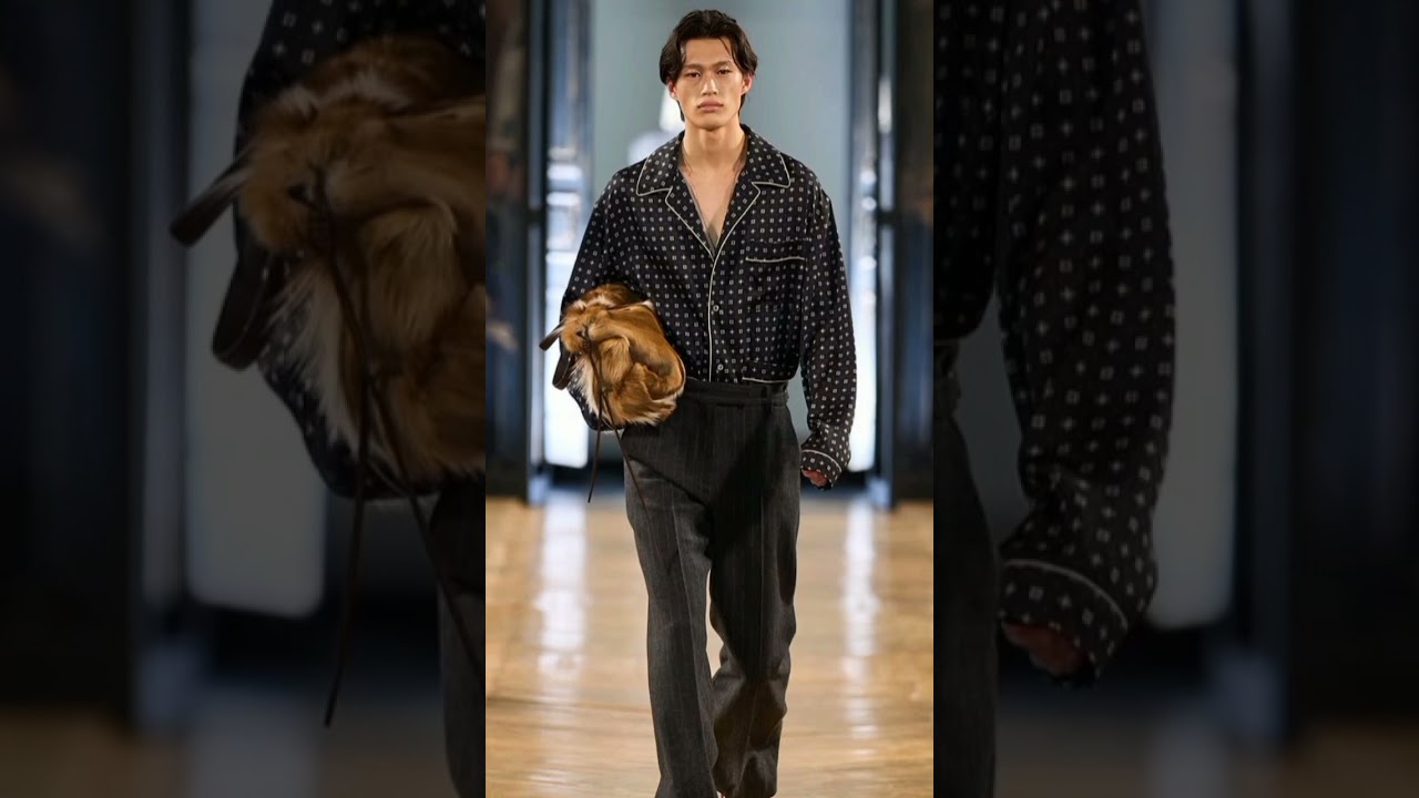 CHINESE FASHION STYLE, VOGUE MAGAZINE COVER analysis 2025  