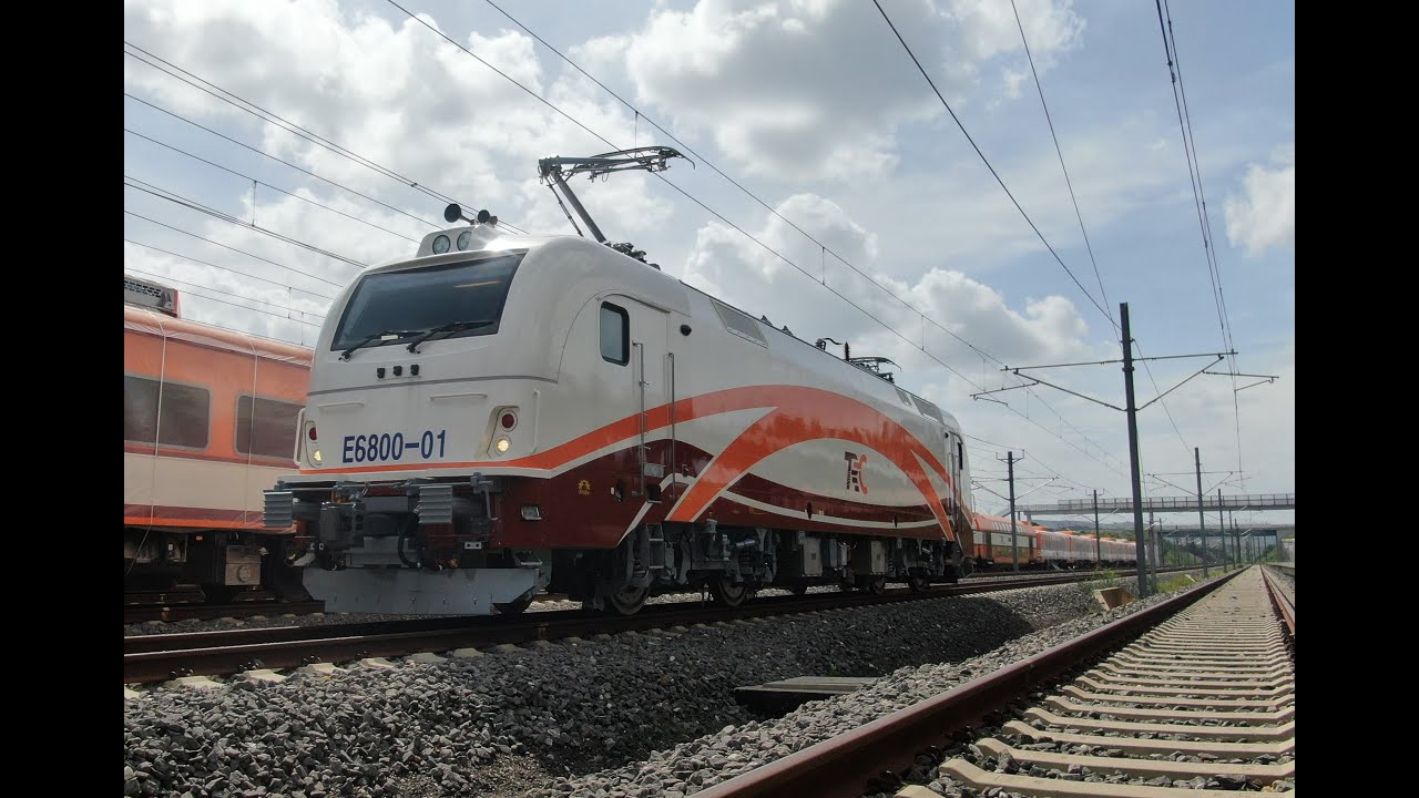 MADEREVA WA TRENI WAIVA KUIENDESHA TRENI YA UMEME