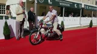 Honda SS100 at Salon Privé 2012
Allen Millyards Honda SS100 at the 2012 Salon Privé. Winner of the biggest wow factor in the Vee Twins Through The Ages category!
Produced by Block Edits - www.facebook.com/BlockEdits
www.youtube.com/blockeditsmedia Honda SS100 at Salon Privé 2012