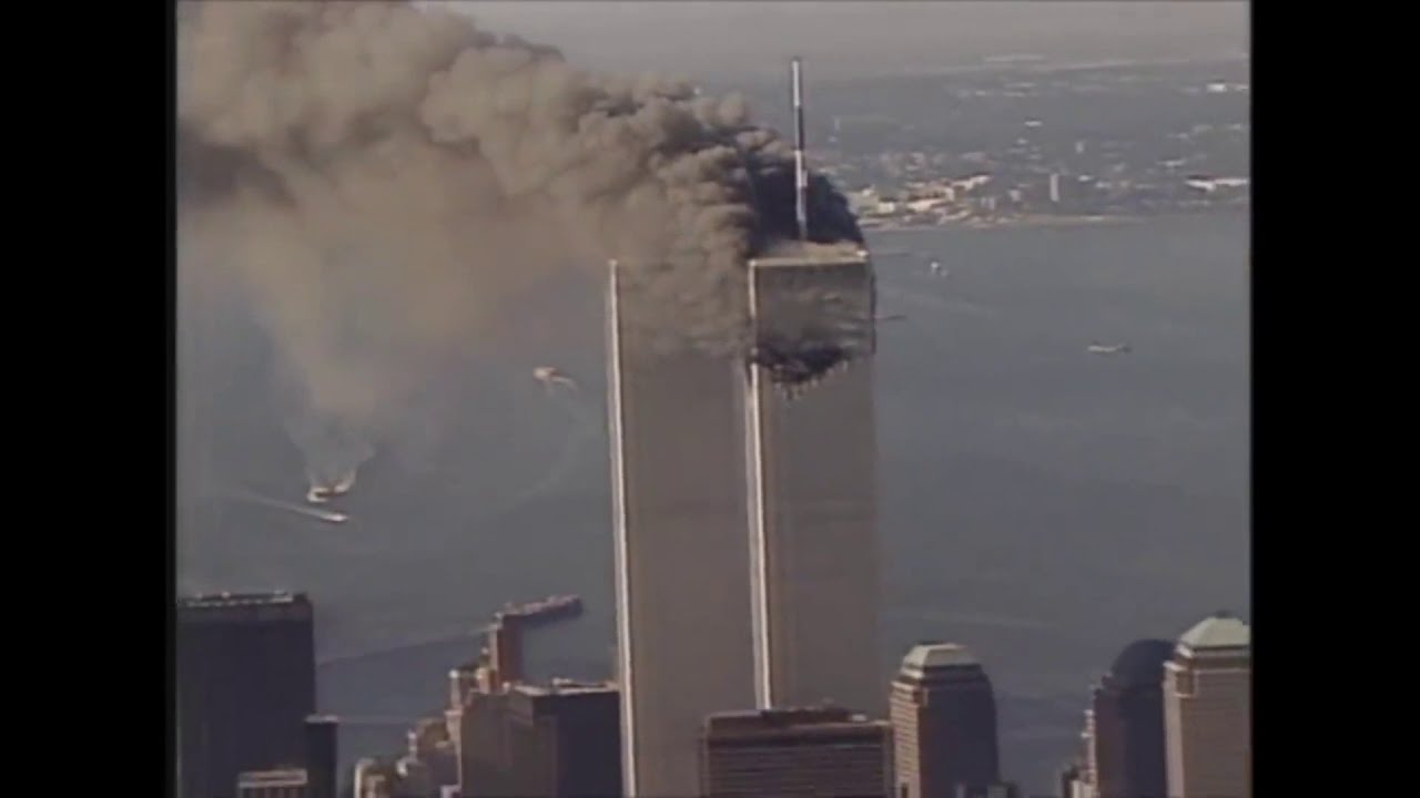 Удар самолёта по южной башне ВТЦ с 18 разных камер. 9/11