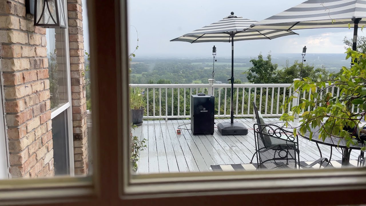 Smoking with Masterbuilt Electric Smoker in the Rain YouTube