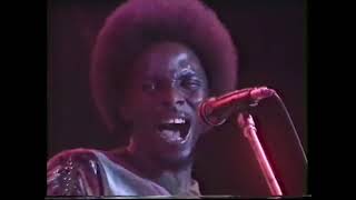 Video thumbnail of "Earth, Wind & Fire - Magic Mind - Live in Japan, 1979"