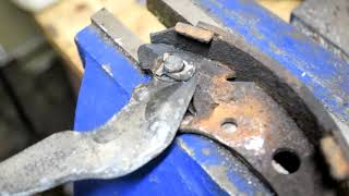 How To - Replace Rear Brakes Honda Fit 2007 - 1st Gen