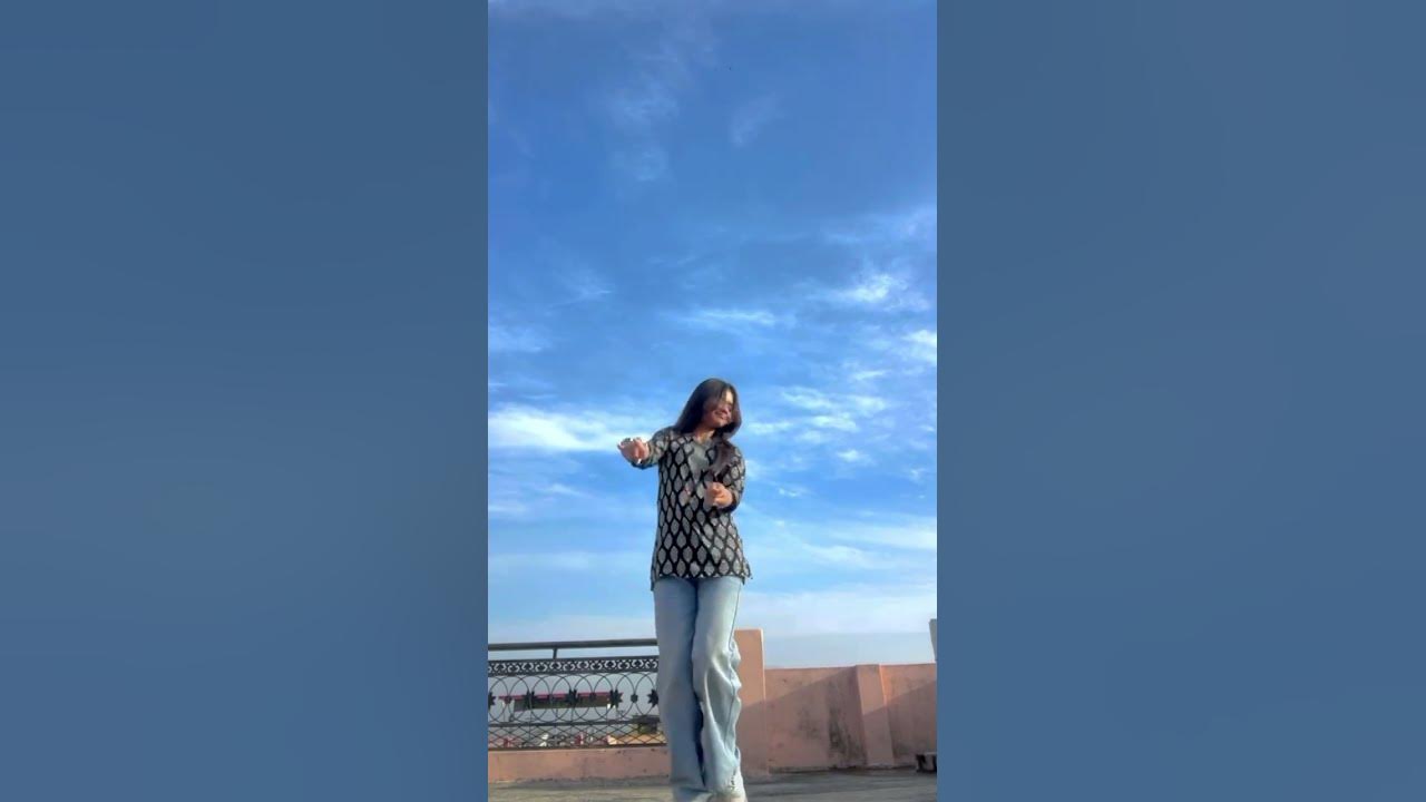 Punjabi vibes  💃 mere wargi  🌚try this #dance #rits #merewargi #punjabisong #punjabi