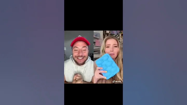 Paula Wolf reagiert auf mein Geschenk  IG @jacobgr...