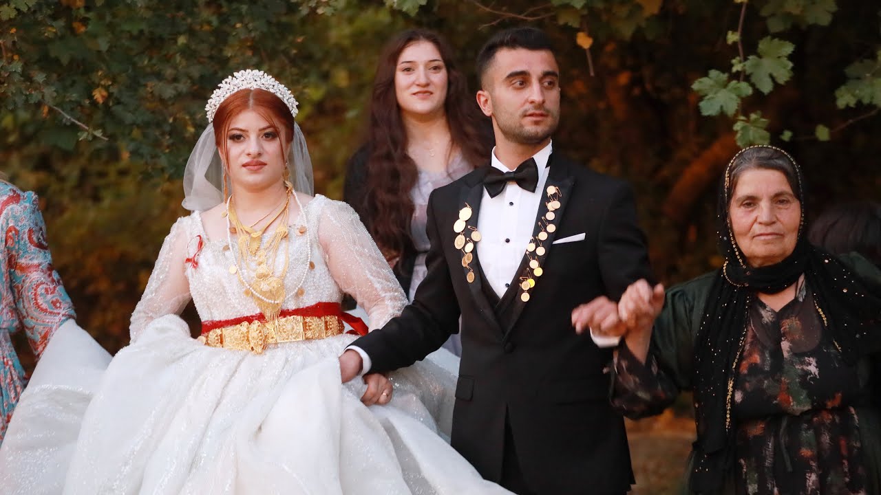 Hakkari Çukurca Düğünleri | Seven Ailesi’nin Düğünü Govenda Sepe  / Delilo ©️2024 Kurdish Wedding
