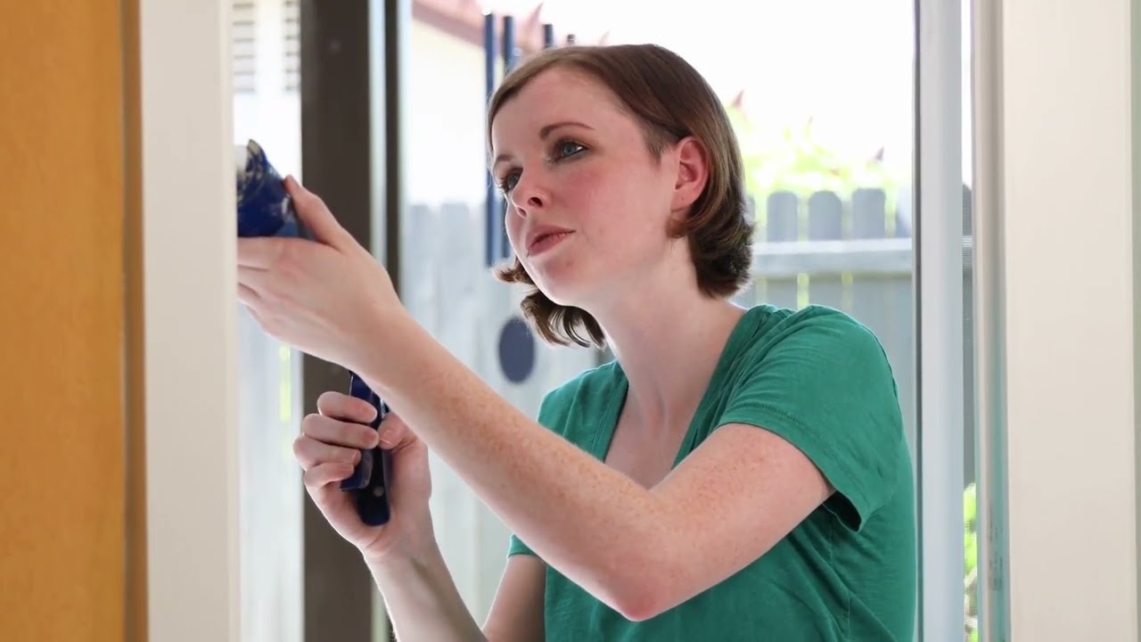 8 WAYS To Reduce Your Mold Removal Cost