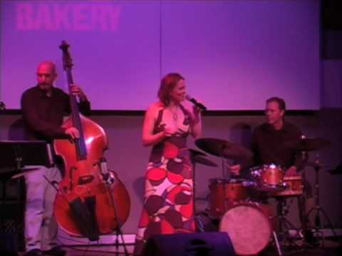 Inga Swearingen - Beautiful Love (The Jazz Bakery, Los Angeles)