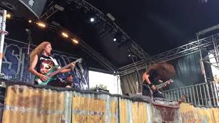 DUST BOLT live in Wacken 2018 - &quot;Flo&quot; crashes on stage.