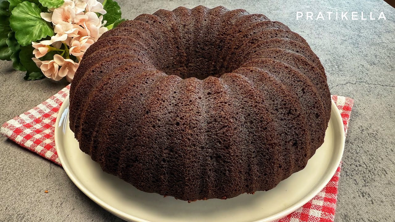 Chiroyli oyoqli qizlarning erotik tasvirlari