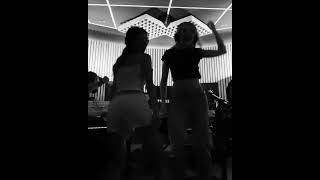 Sabrina Carpenter with Amy Allen & producer Julian Bunetta in the studio recently in France 👀🇫🇷