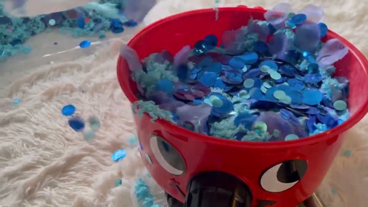 Henry Eco | Oh So Blue Mix | Dyson dc15 | White Rug | Vacuuming