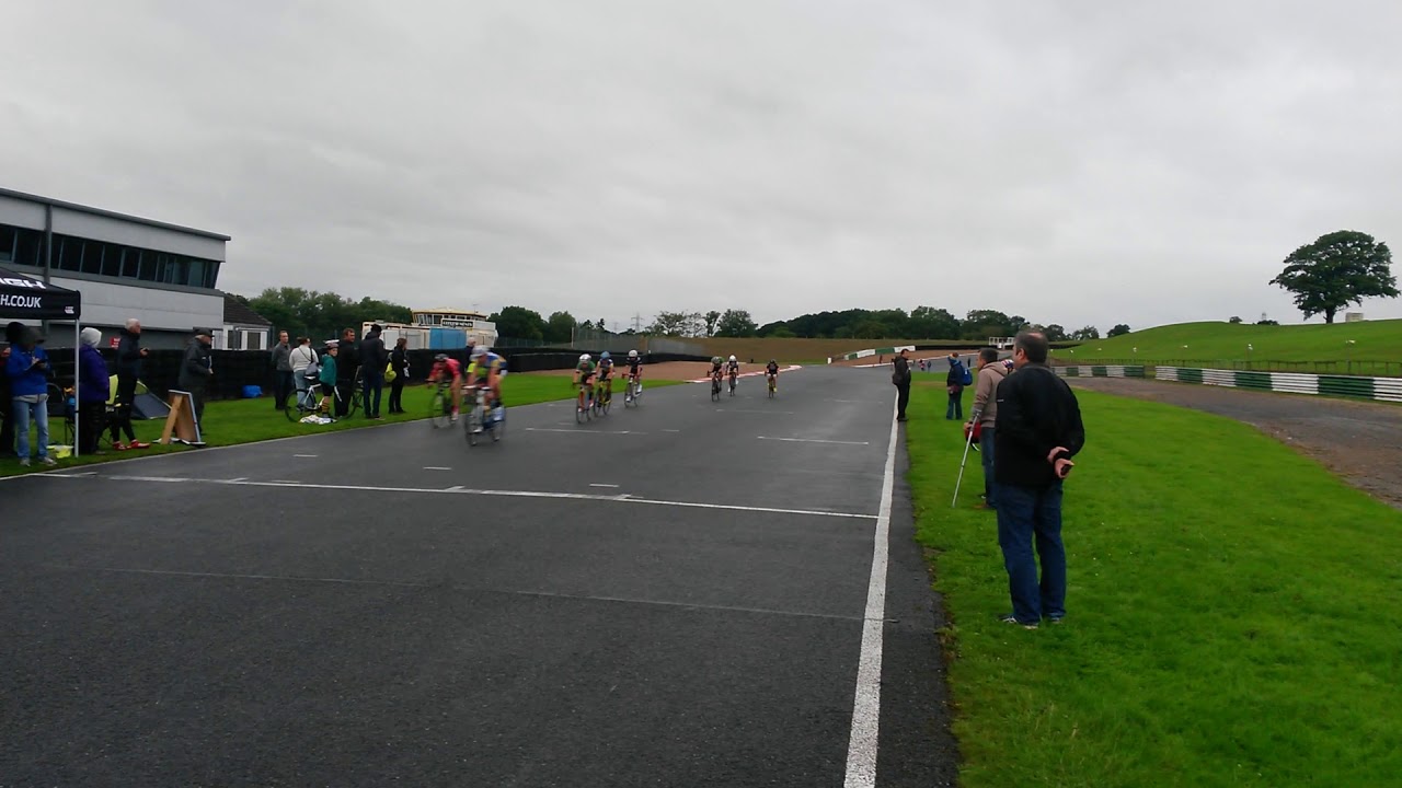 Mallory Park Road Race League (u14/u16)08/08/17 YouTube