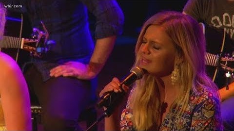 Thumbnail of Kelsea Ballerini to be inducted into Opry