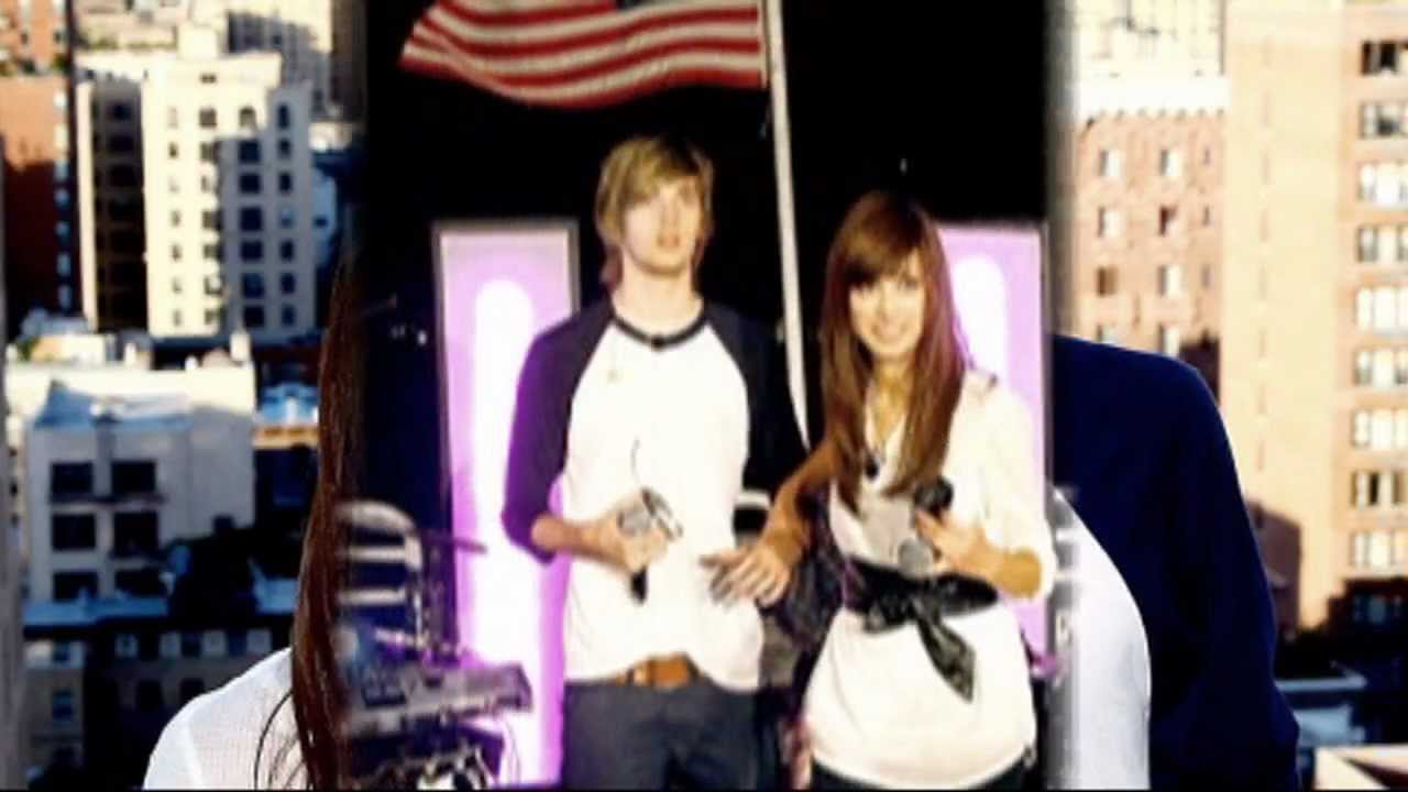 Elif and Nik | The scientist