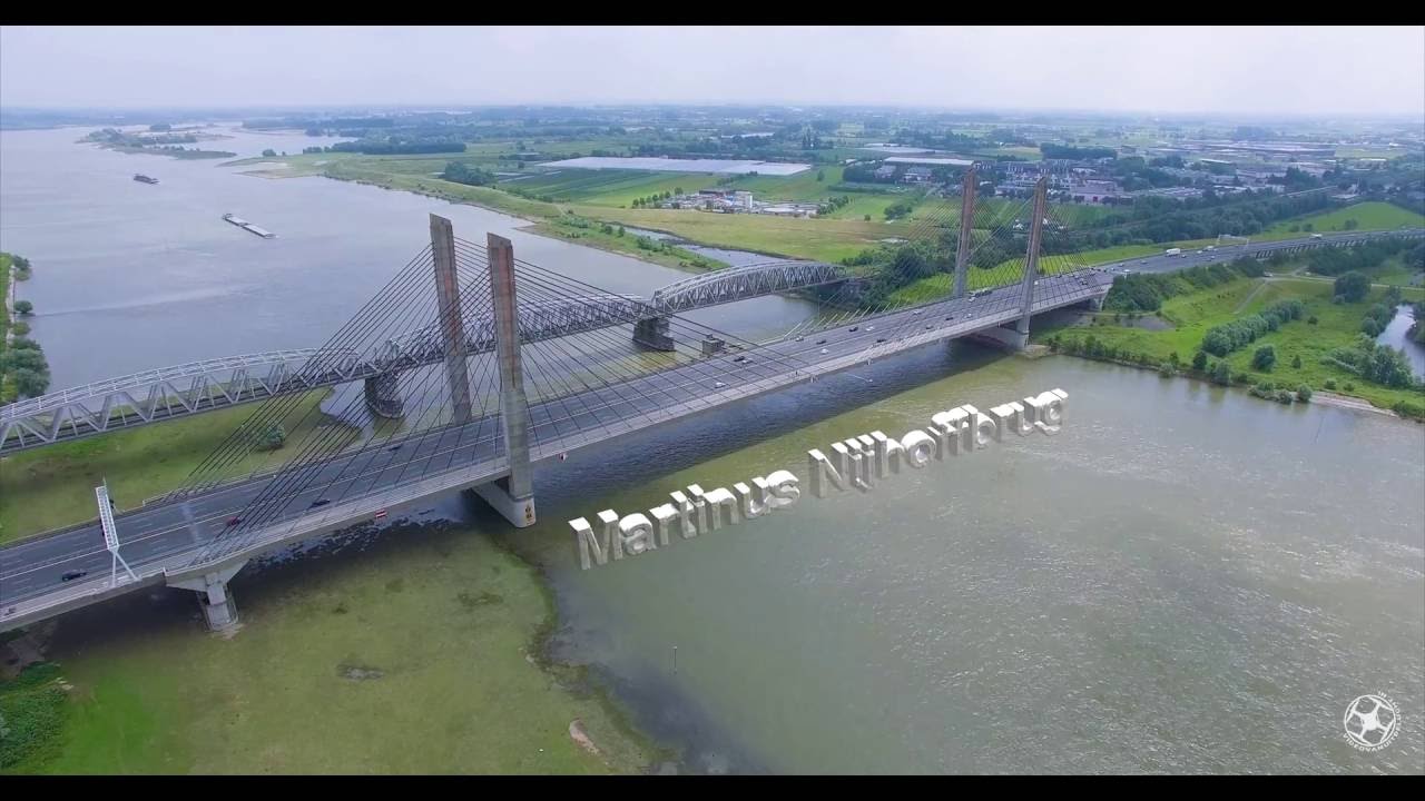 Martinus Nijhoffbrug nabij Zaltbommel A2 vanuit de lucht - YouTube