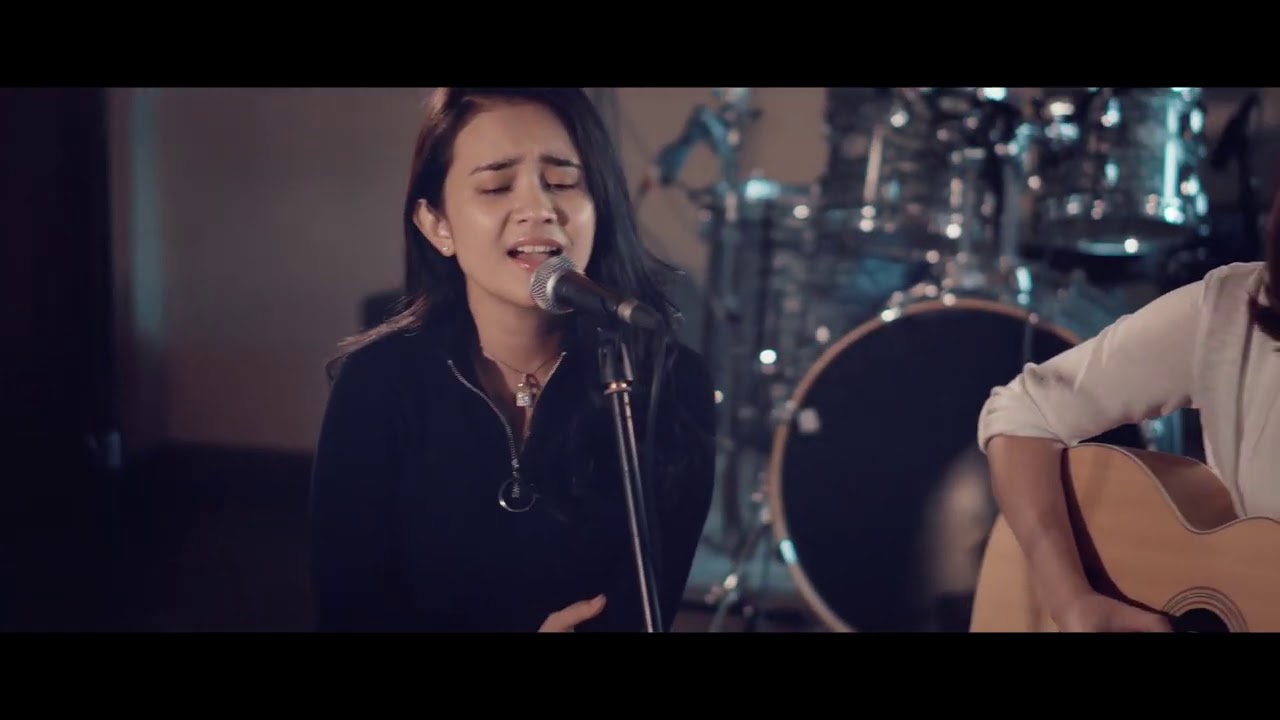 Michelle Ziudith Cover - Kamu Yang Ku Tunggu ft Uap Widya| #ZiuCover