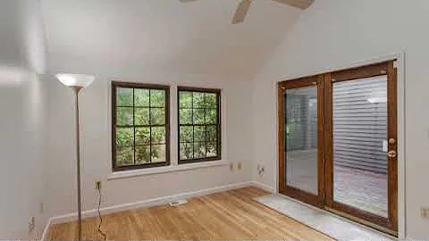 2 Stacey Circle, Windham NH 03087 - Condo - Real E...