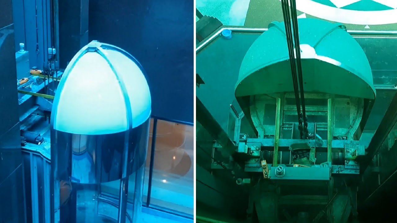 Old Hyundai (Konie modded) elevator, Kelapa Gading Trade Center (KTC), Jakarta Indonesia