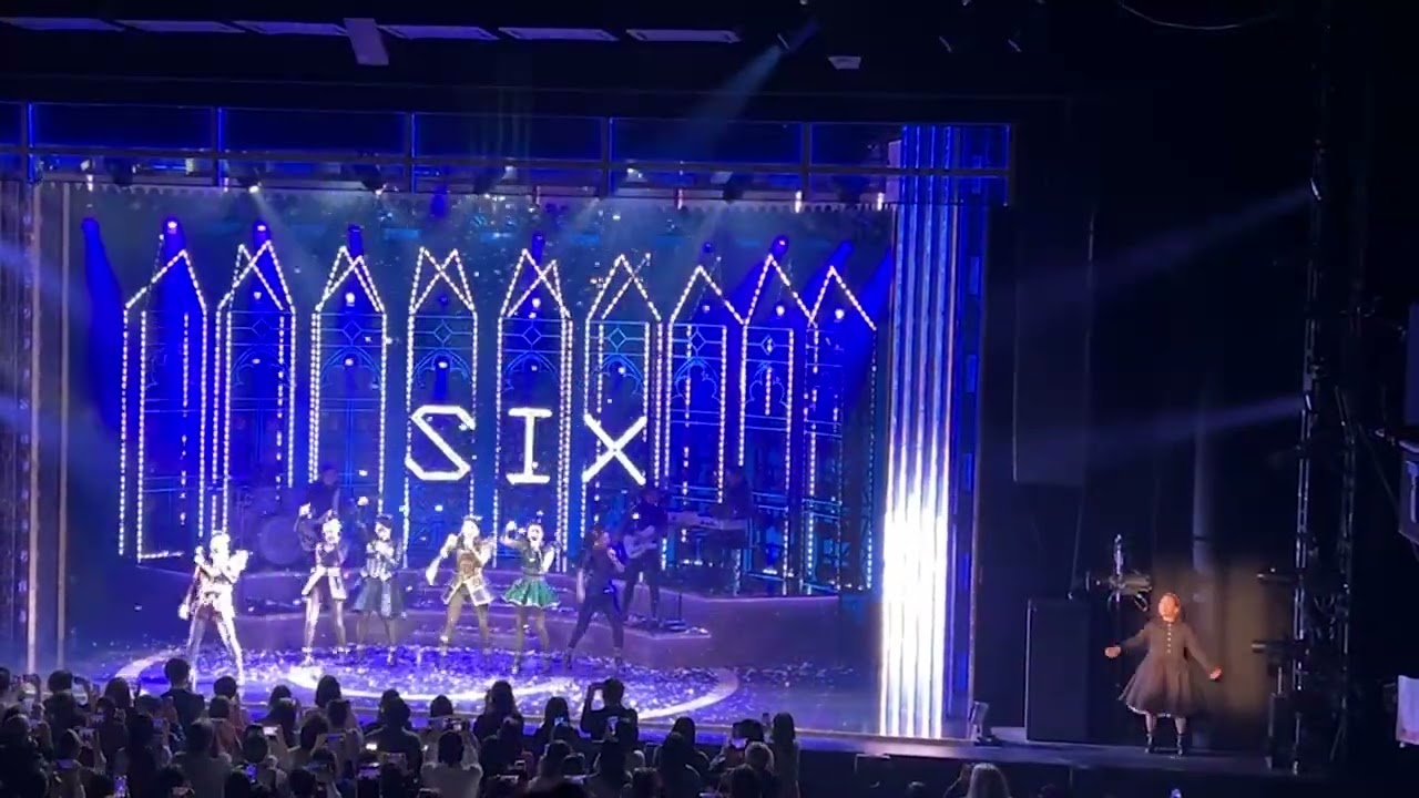 【舞台手話通訳付き公演】ミュージカル『SIX』2025年2月5日(水)19:00