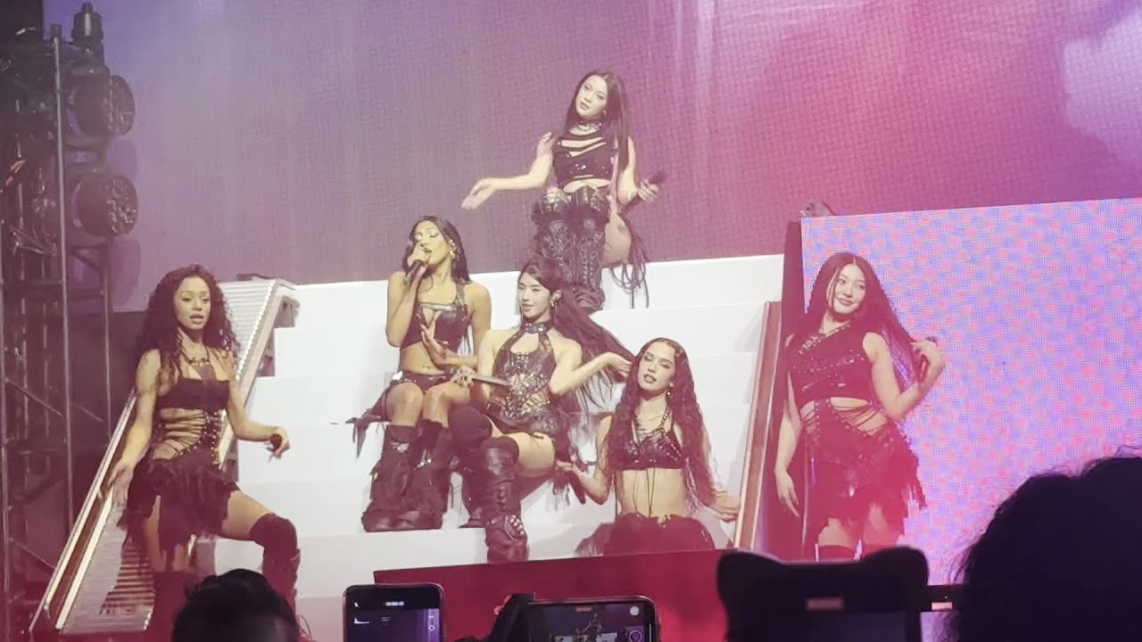 KATSEYE - I’m Pretty - Beautiful Chaos Tour - 2025-11-15 - Minneapolis, Minnesota