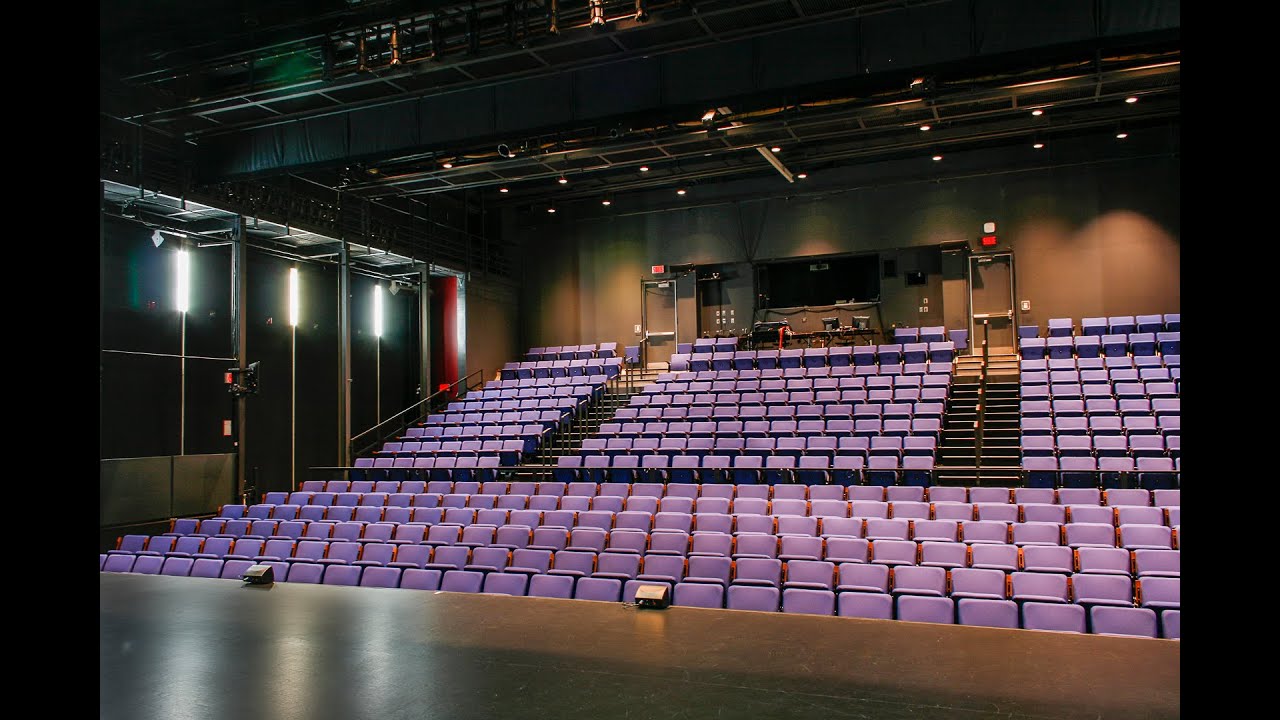 Situee Dans L Ouest De L Ile De Montreal Au Coeur Du College Gerald Godin La Salle Pauline Julien Est Diffuseur De Ile De Montreal Location Activite A Faire