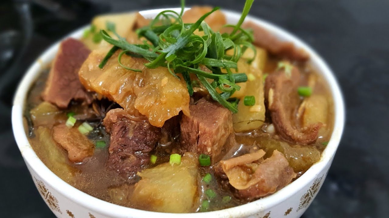 How To Cook Beef Brisket With Tendons Chinese Recipe Cha And Cel 