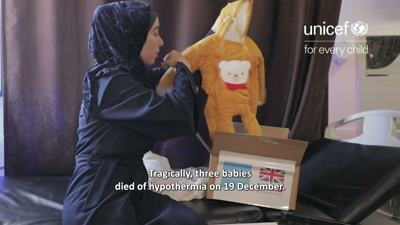 Gaza | Distribution of winter clothes