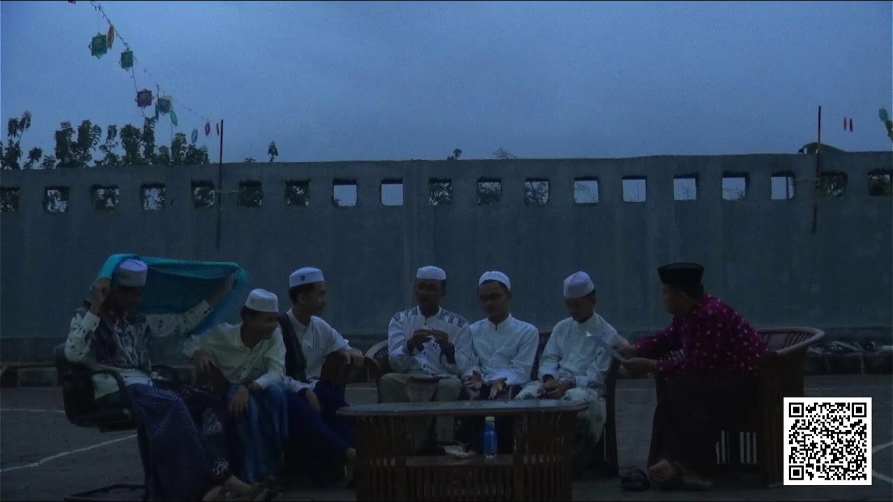 NGABUBURIT BARENG SANTRI PUTRA