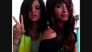 Best friends forever selena gomez and demi lovato