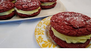 Red Velvet Whoopie Pies/Sandwich Cookies