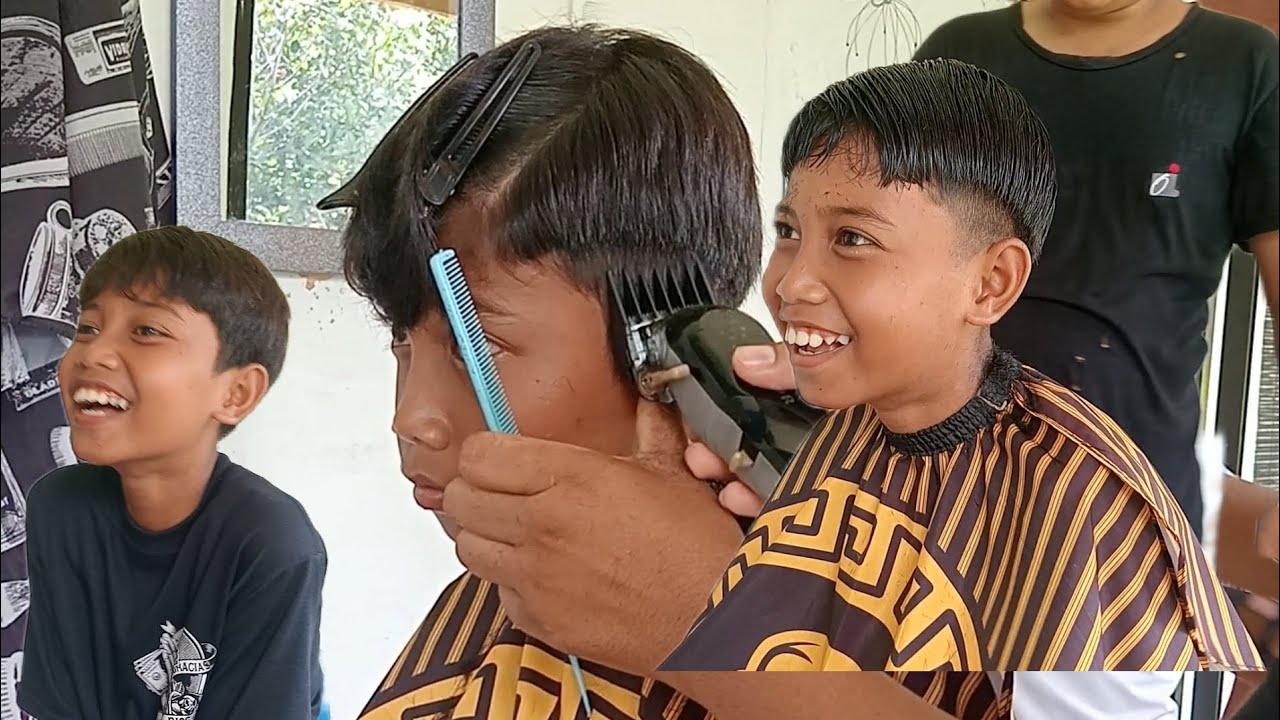Model cukur rambut 2024 versi mas akbar - YouTube