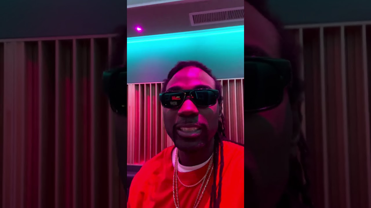 LIVE FOOTAGE OF "I'M POPPIN" STUDIO SESSION  