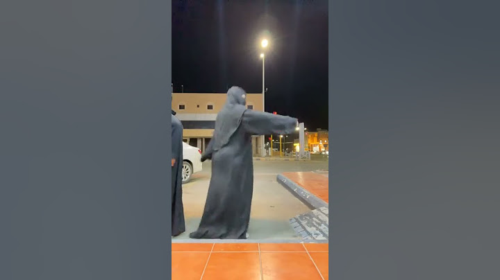 সৌদি আরবের মেয়েরা একসঙ্গে নাচ করছে l SAuDi ArAbiA AlQassim BUrAiDah HyPeR NeStO MaRKeT