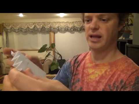Видео: Как да си направите хартиен бумеранг сами