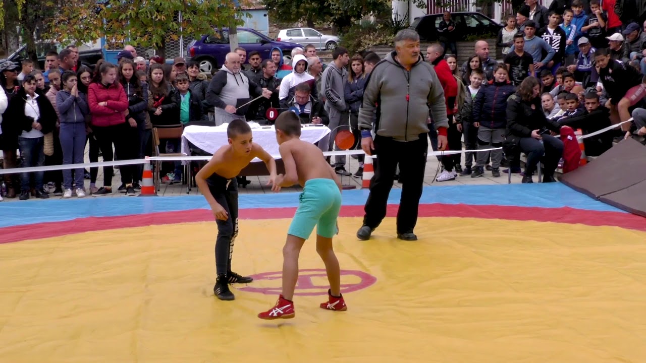 Народни борби по случай празника на гр  Шивачево 26 10 2018   Димитровден