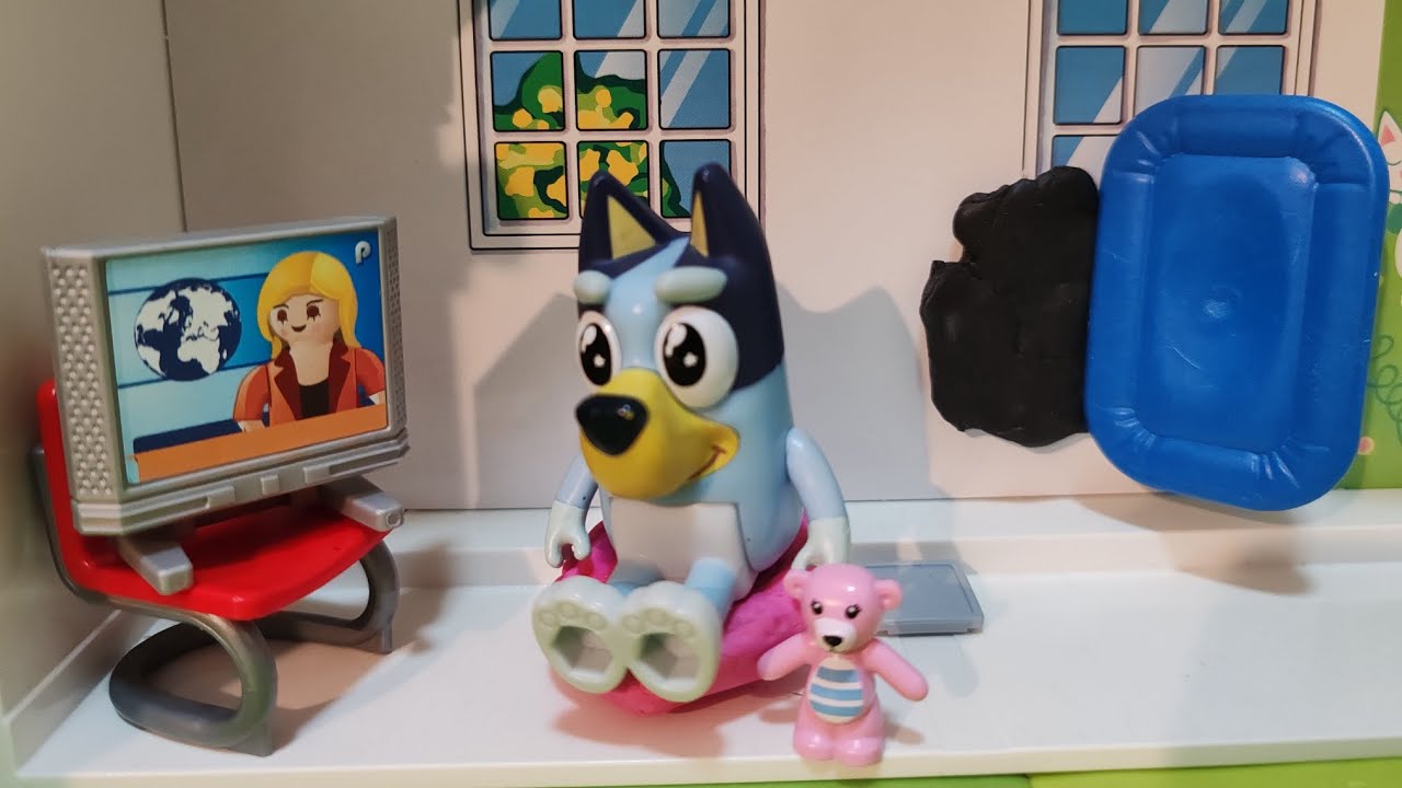 BLUE and her secret room💙