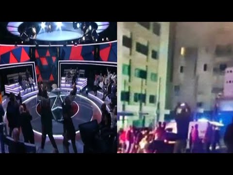 اشكال داخل استوديو صار الوقت علي الهواء مباشرة تمتد الي خارجه