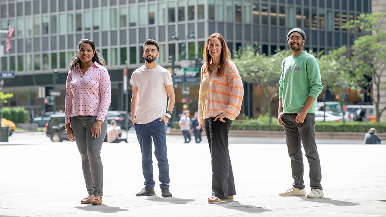 Meet four patients who were successfully treated for rectal cancer thanks to a clinical trial