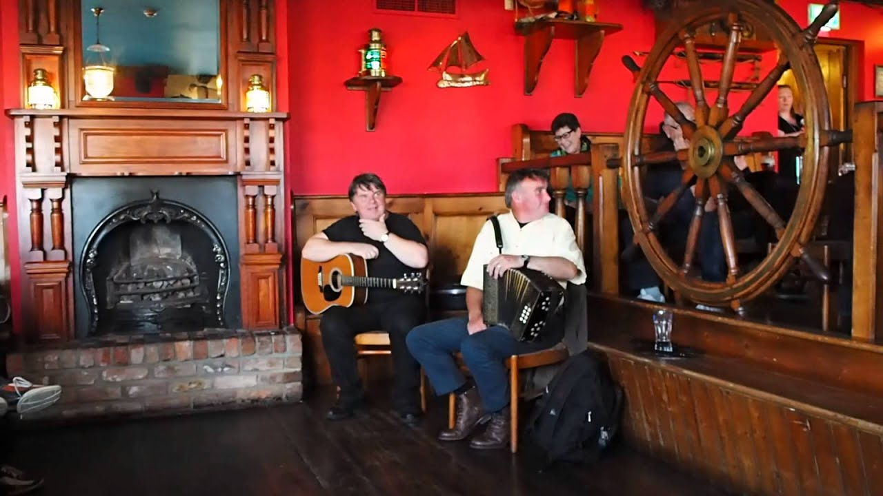 Padraicins_Cockles and Mussels Irish Song_Irish Jig_P7230194 YouTube